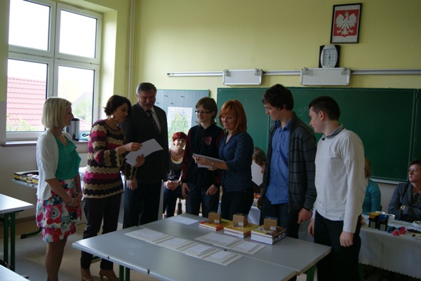 konkursmat12.jpg
