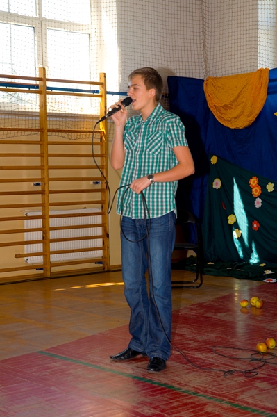 09.jpg