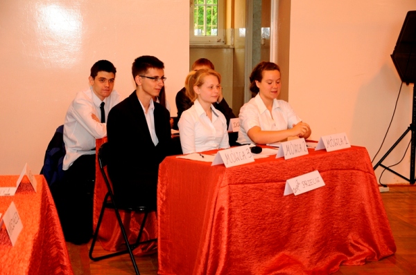debata08.jpg
