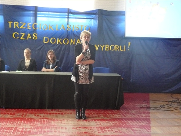 szkoly12.jpg