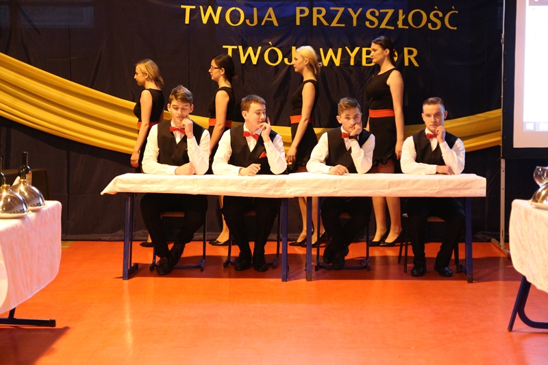 szkoly14.jpg